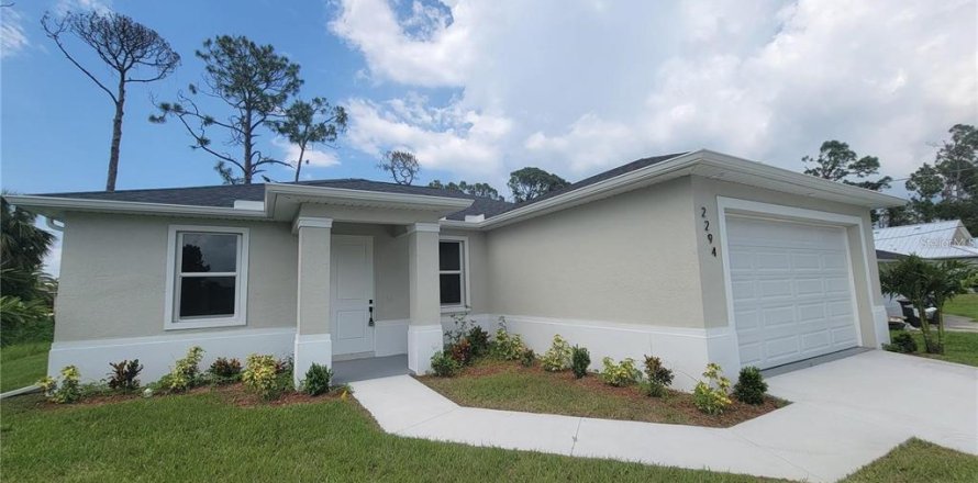 Casa en North Port, Florida 3 dormitorios, 138.98 m2 № 1881121