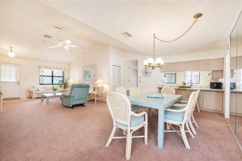 Villa ou maison à vendre à Palm Coast, Floride: 3 chambres, 138.42 m2 № 2140654 - photo 17
