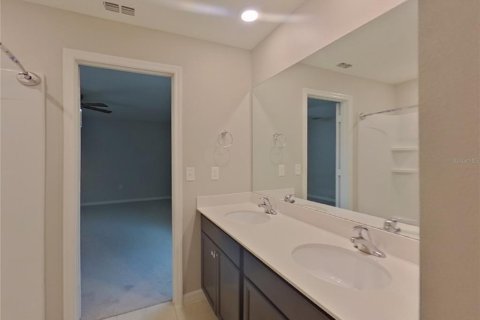 Casa en alquiler en Mascotte, Florida, 5 dormitorios, 180.6 m2 № 1911546 - foto 6