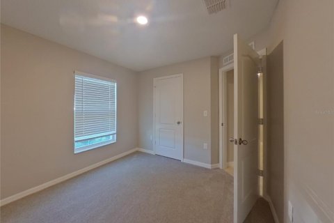 Casa en alquiler en Mascotte, Florida, 5 dormitorios, 180.6 m2 № 1911546 - foto 8