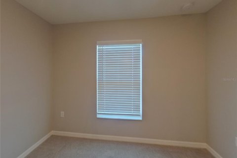 Casa en alquiler en Mascotte, Florida, 5 dormitorios, 180.6 m2 № 1911546 - foto 11