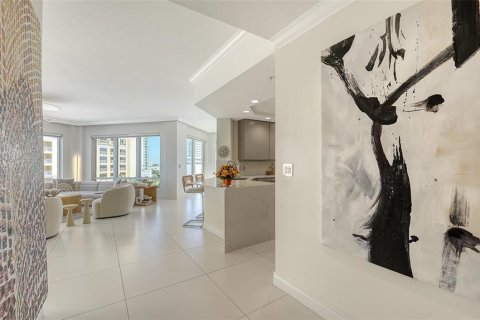 Copropriété à louer à Sarasota, Floride: 3 chambres, 260.03 m2 № 2313350 - photo 7