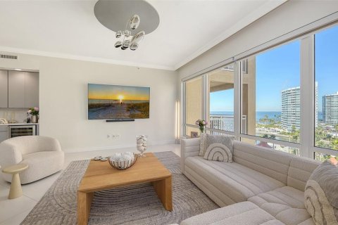 Copropriété à louer à Sarasota, Floride: 3 chambres, 260.03 m2 № 2313350 - photo 11