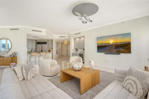 Copropriété à louer à Sarasota, Floride: 3 chambres, 260.03 m2 № 2313350 - photo 12