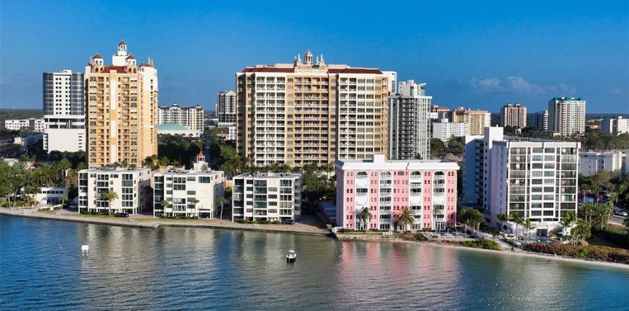 Condo à Sarasota, Floride, 3 chambres  № 2313350