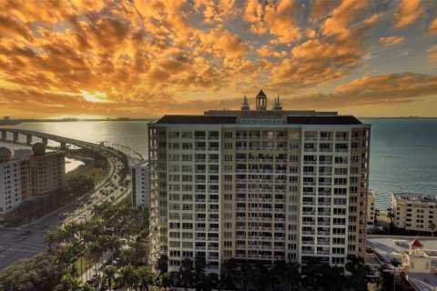 Copropriété à louer à Sarasota, Floride: 3 chambres, 260.03 m2 № 2313350 - photo 2