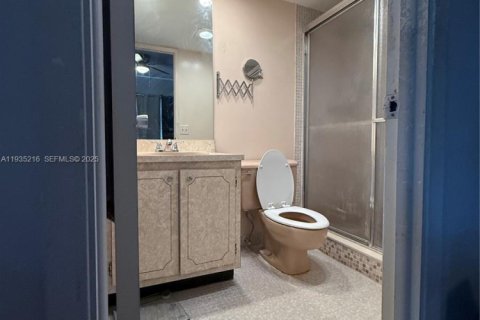 Condominio en venta en Pompano Beach, Florida, 2 dormitorios, 102.19 m2 № 1993415 - foto 11