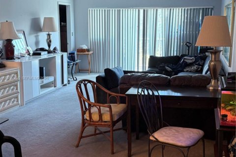 Condominio en venta en Pompano Beach, Florida, 2 dormitorios, 102.19 m2 № 1993415 - foto 7