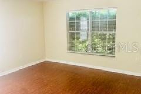 Villa ou maison à louer à Zephyrhills, Floride: 3 chambres, 142.05 m2 № 2097950 - photo 12