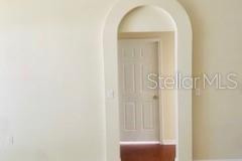 Villa ou maison à louer à Zephyrhills, Floride: 3 chambres, 142.05 m2 № 2097950 - photo 9