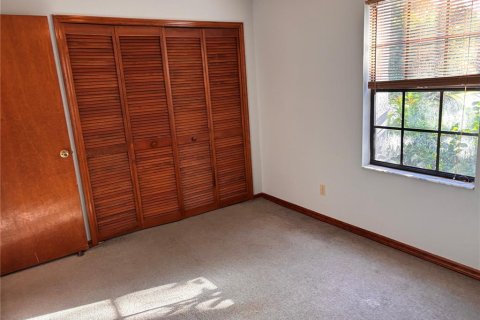 House in Deltona, Florida 3 bedrooms, 146.6 sq.m. № 2377815 - photo 10