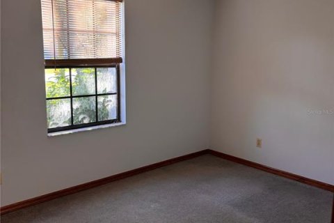 House in Deltona, Florida 3 bedrooms, 146.6 sq.m. № 2377815 - photo 11