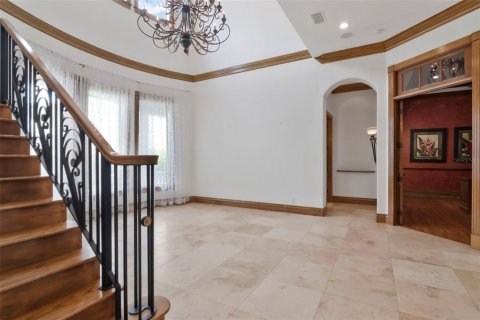 House in Tampa, Florida 5 bedrooms, 580.08 sq.m. № 2277035 - photo 4