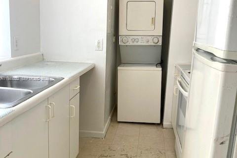 Купить коммерческую недвижимость в Форт-Лодердейл, Флорида 242.66м2, № 2006918 - фото 22