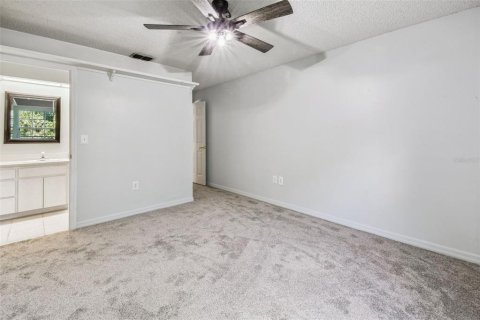House in Lakeland, Florida 4 bedrooms, 238.94 sq.m. № 1915869 - photo 29
