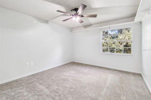 House in Lakeland, Florida 4 bedrooms, 238.94 sq.m. № 1915869 - photo 28