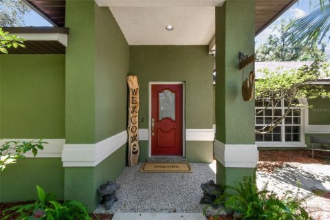 House in Lakeland, Florida 4 bedrooms, 238.94 sq.m. № 1915869 - photo 6