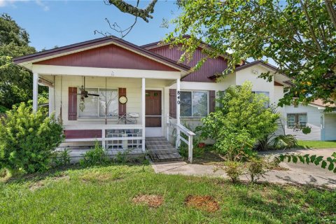 House in Orlando, Florida 3 bedrooms, 138.05 sq.m. № 2308442