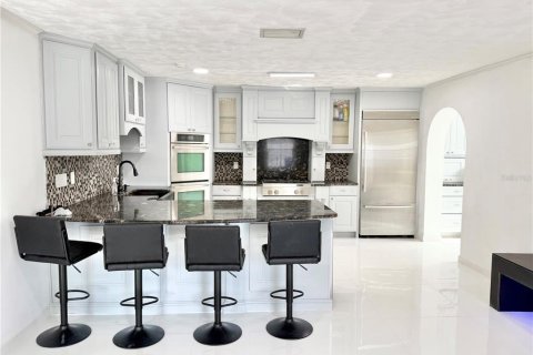 Купить виллу или дом в Тампа, Флорида 14 комнат, 272.39м2, № 1673960 - фото 27