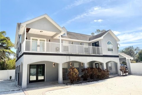 Купить виллу или дом в Тампа, Флорида 14 комнат, 272.39м2, № 1673960 - фото 14