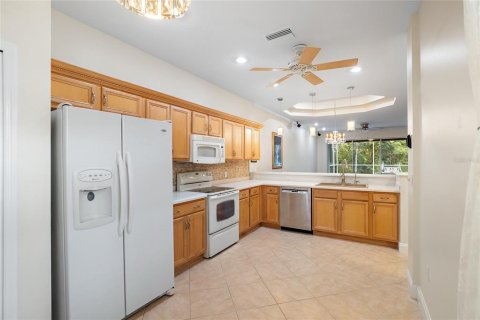 Villa ou maison à vendre à Land O' Lakes, Floride: 2 chambres, 124.49 m2 № 2212333 - photo 8