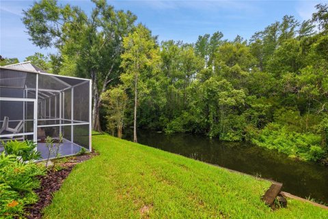 Villa ou maison à vendre à Land O' Lakes, Floride: 2 chambres, 124.49 m2 № 2212333 - photo 2