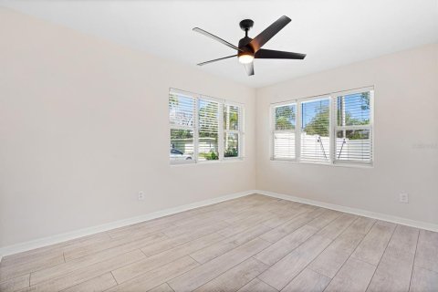 Casa en alquiler en Bradenton, Florida, 2 dormitorios, 166.85 m2 № 1847491 - foto 12