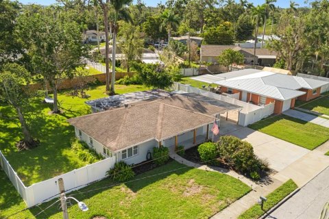 Casa en alquiler en Bradenton, Florida, 2 dormitorios, 166.85 m2 № 1847491 - foto 4