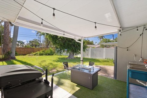 Casa en alquiler en Bradenton, Florida, 2 dormitorios, 166.85 m2 № 1847491 - foto 16