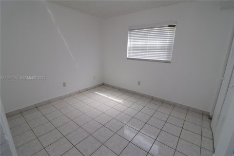 Appartement à louer à Miami, Floride: 2 chambres, 74.32 m2 № 2056120 - photo 6