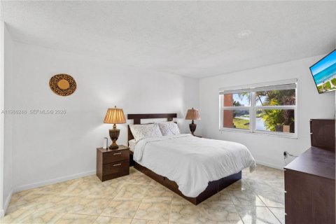 Condominio en venta en Sunrise, Florida, 1 dormitorio, 78.97 m2 № 2050522 - foto 12
