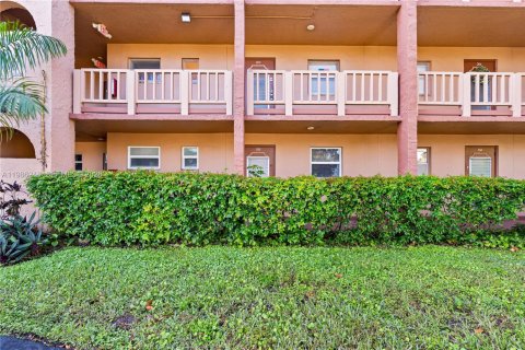 Condominio en venta en Sunrise, Florida, 1 dormitorio, 78.97 m2 № 2050522 - foto 26