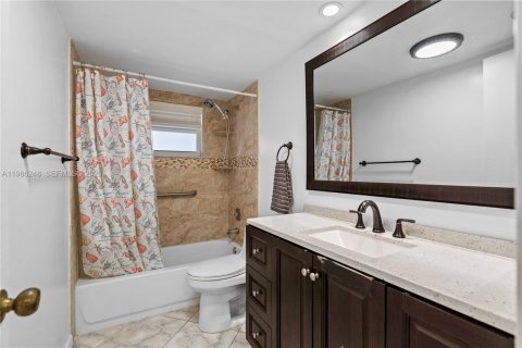 Condominio en venta en Sunrise, Florida, 1 dormitorio, 78.97 m2 № 2050522 - foto 16