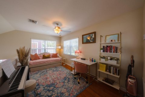 House in Okeechobee, Florida 1 bedroom, 136.01 sq.m. № 2175625 - photo 28