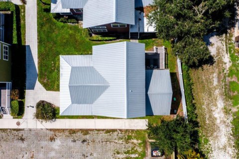 House in Okeechobee, Florida 1 bedroom, 136.01 sq.m. № 2175625 - photo 16
