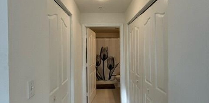 Condo in Delray Beach, Florida, 2 bedrooms № 1072424