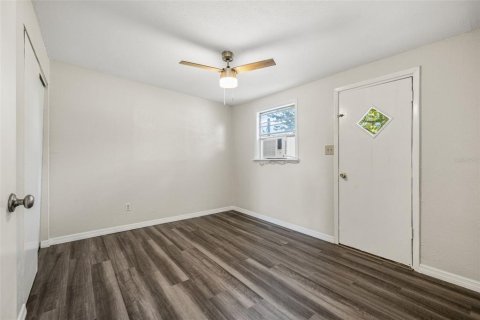 Casa en venta en Zephyrhills, Florida, 2 dormitorios, 136.85 m2 № 2095295 - foto 15