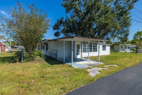 Casa en venta en Zephyrhills, Florida, 2 dormitorios, 136.85 m2 № 2095295 - foto 2