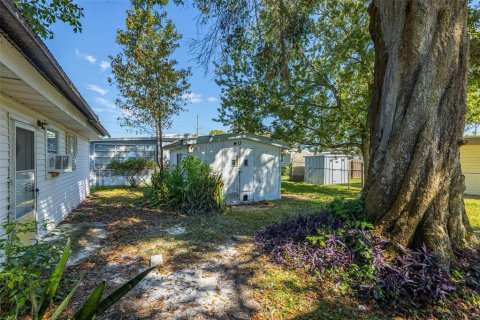 Casa en venta en Zephyrhills, Florida, 2 dormitorios, 136.85 m2 № 2095295 - foto 30