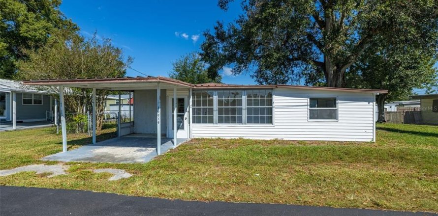 Casa en Zephyrhills, Florida 2 dormitorios, 136.85 m2 № 2095295