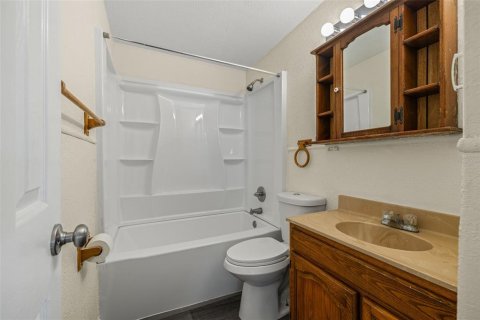Casa en venta en Zephyrhills, Florida, 2 dormitorios, 136.85 m2 № 2095295 - foto 14
