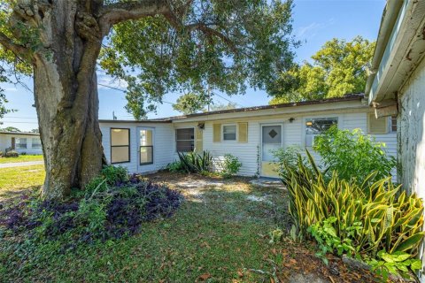 Casa en venta en Zephyrhills, Florida, 2 dormitorios, 136.85 m2 № 2095295 - foto 29