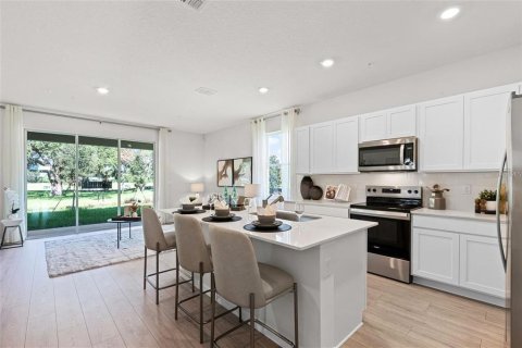 Townhouse in Orlando, Florida 3 bedrooms, 163.32 sq.m. № 2122248 - photo 8