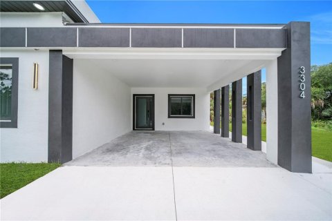 Villa ou maison à vendre à Lehigh Acres, Floride: 3 chambres, 111.48 m2 № 2415425 - photo 4
