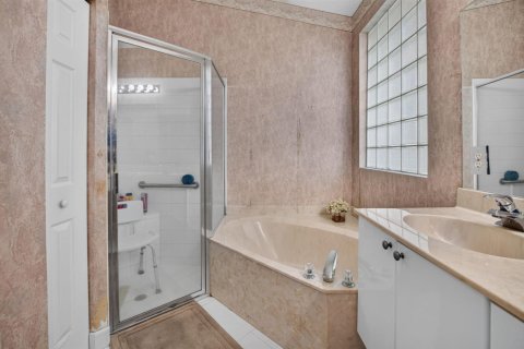 Villa ou maison à vendre à Delray Beach, Floride: 2 chambres, 144.74 m2 № 2414861 - photo 25