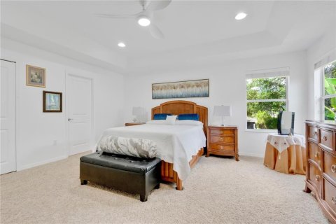 House in Orlando, Florida 3 bedrooms, 250.19 sq.m. № 2199348 - photo 20