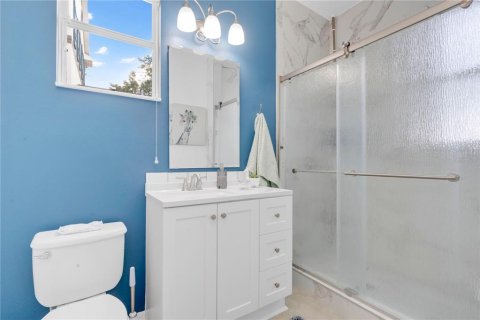 House in Orlando, Florida 3 bedrooms, 250.19 sq.m. № 2199348 - photo 29