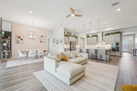Villa ou maison à vendre à Fish Hawk, Floride: 4 chambres, 235.69 m2 № 1899999 - photo 4