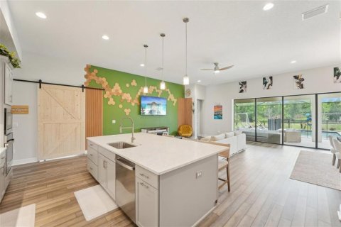 Villa ou maison à vendre à Fish Hawk, Floride: 4 chambres, 235.69 m2 № 1899999 - photo 19