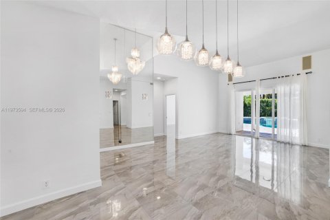 House in Cooper City, Florida 4 bedrooms, 250 sq.m. № 2033308 - photo 8